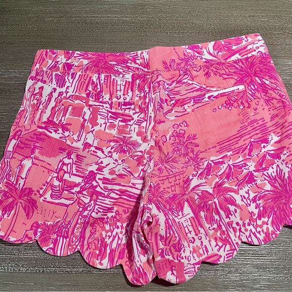 LILLY PULITZER Buttercup Short in shades of pink &white/scalloped hem EUC size 2 - Picture 5 of 7